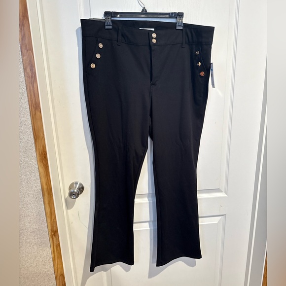 Nine West Pants - Nine West Black Women's Pants with Gold Button Accents